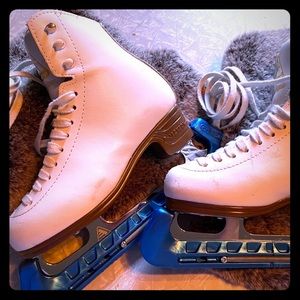 Girls Jackson Mystique skates
